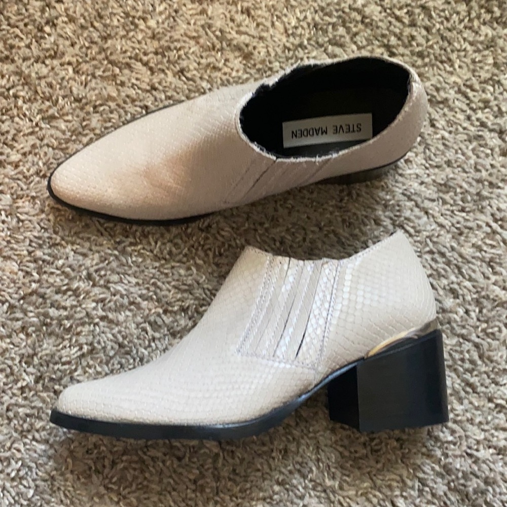 Steve Madden Booties Snake Skin